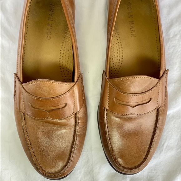 Mocassins Cole Haan Taille 9M Marron - Occasion En Bon état - Cuir Léger